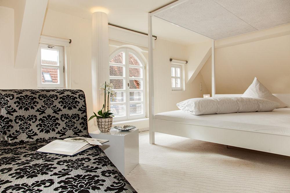 Boutique Hotel Pfauen Schorndorf  Buitenkant foto