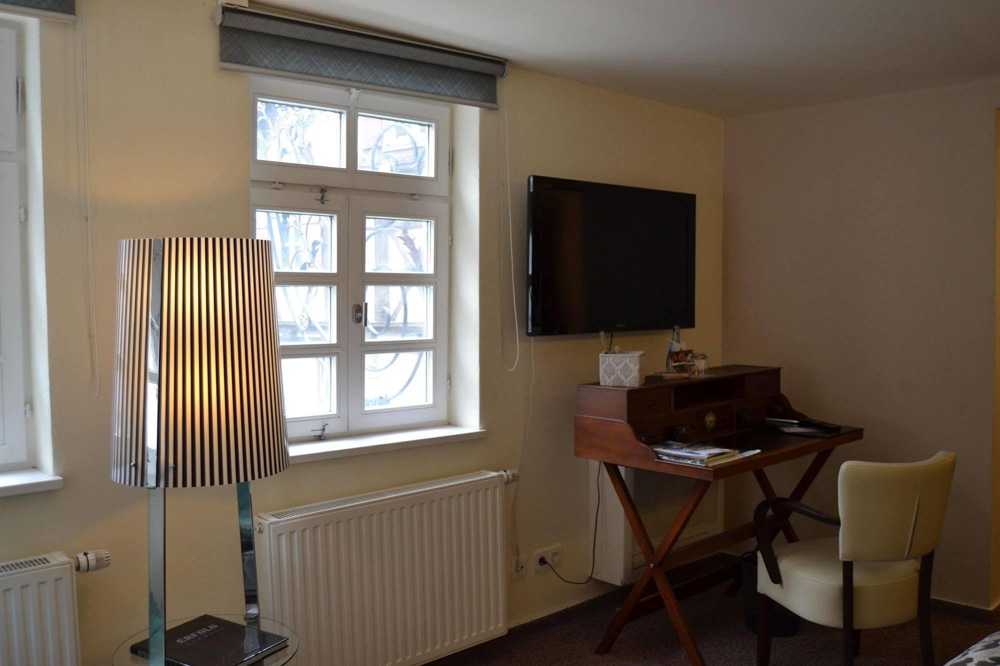 Boutique Hotel Pfauen Schorndorf  Buitenkant foto