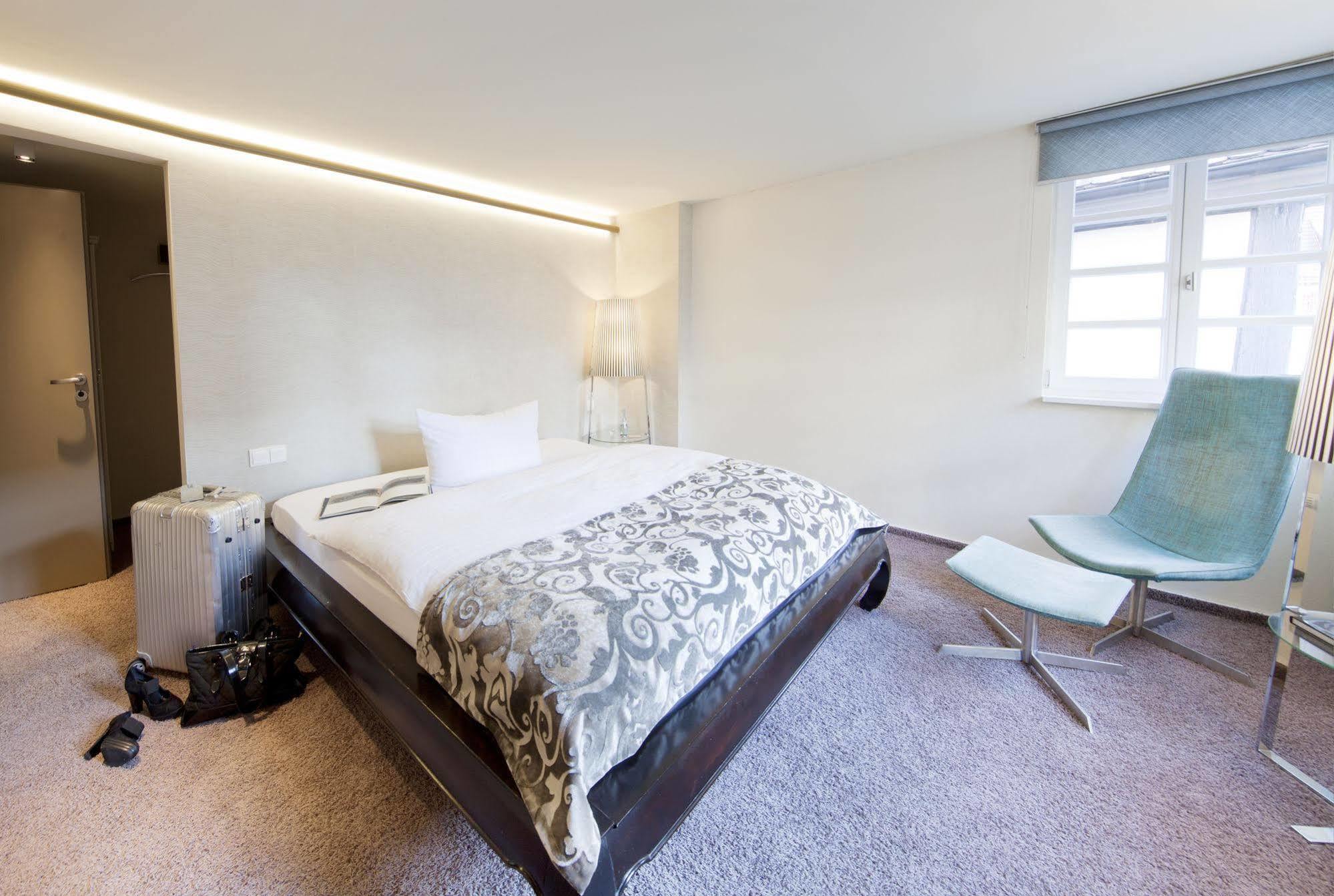 Boutique Hotel Pfauen Schorndorf  Buitenkant foto