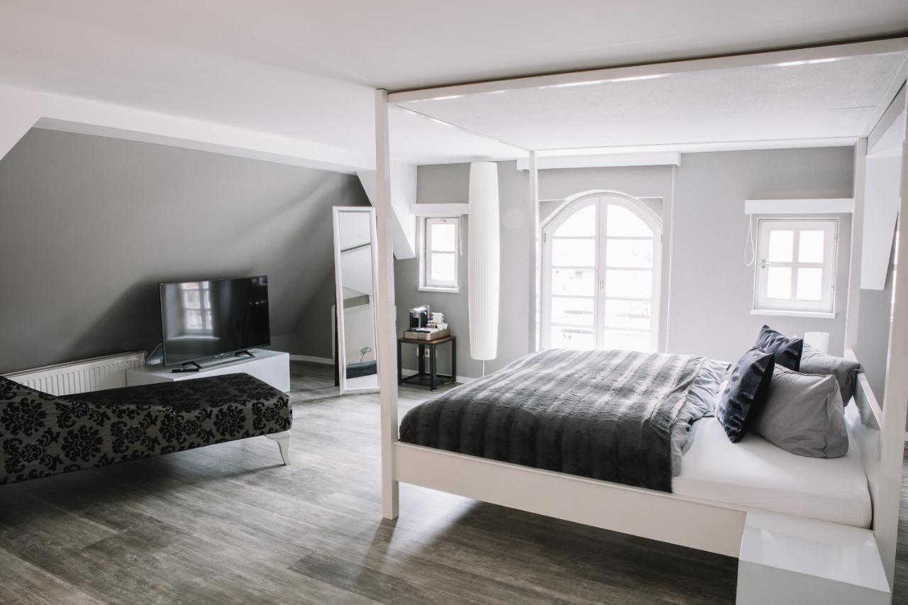 Boutique Hotel Pfauen Schorndorf  Buitenkant foto